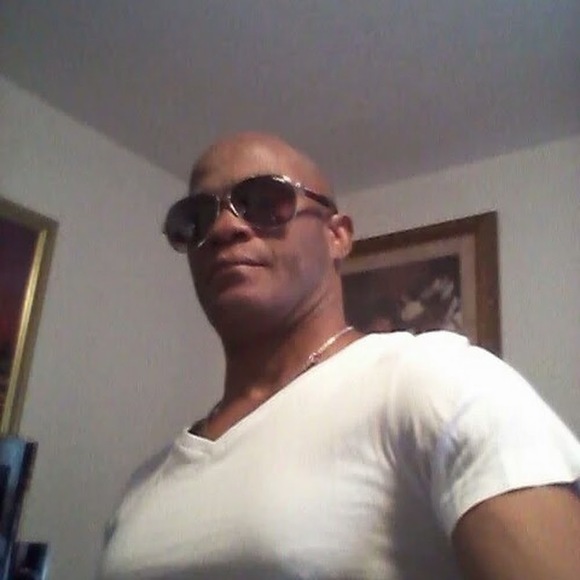 Meet your Posher, Peterson carlo - Picture 1 of 1